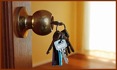 Locksmith Key Shop Hopkinton, MA 508-258-3215 - 47-11